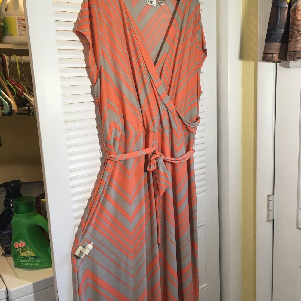 Cato Size 22/24W Maxi Dress coral & gray V-Neck chest 50" 65" long flowing